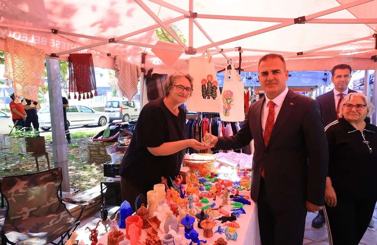 Vali Dr. İdris Akbıyık’tan "Mor Pazar"a Ziyaret 3